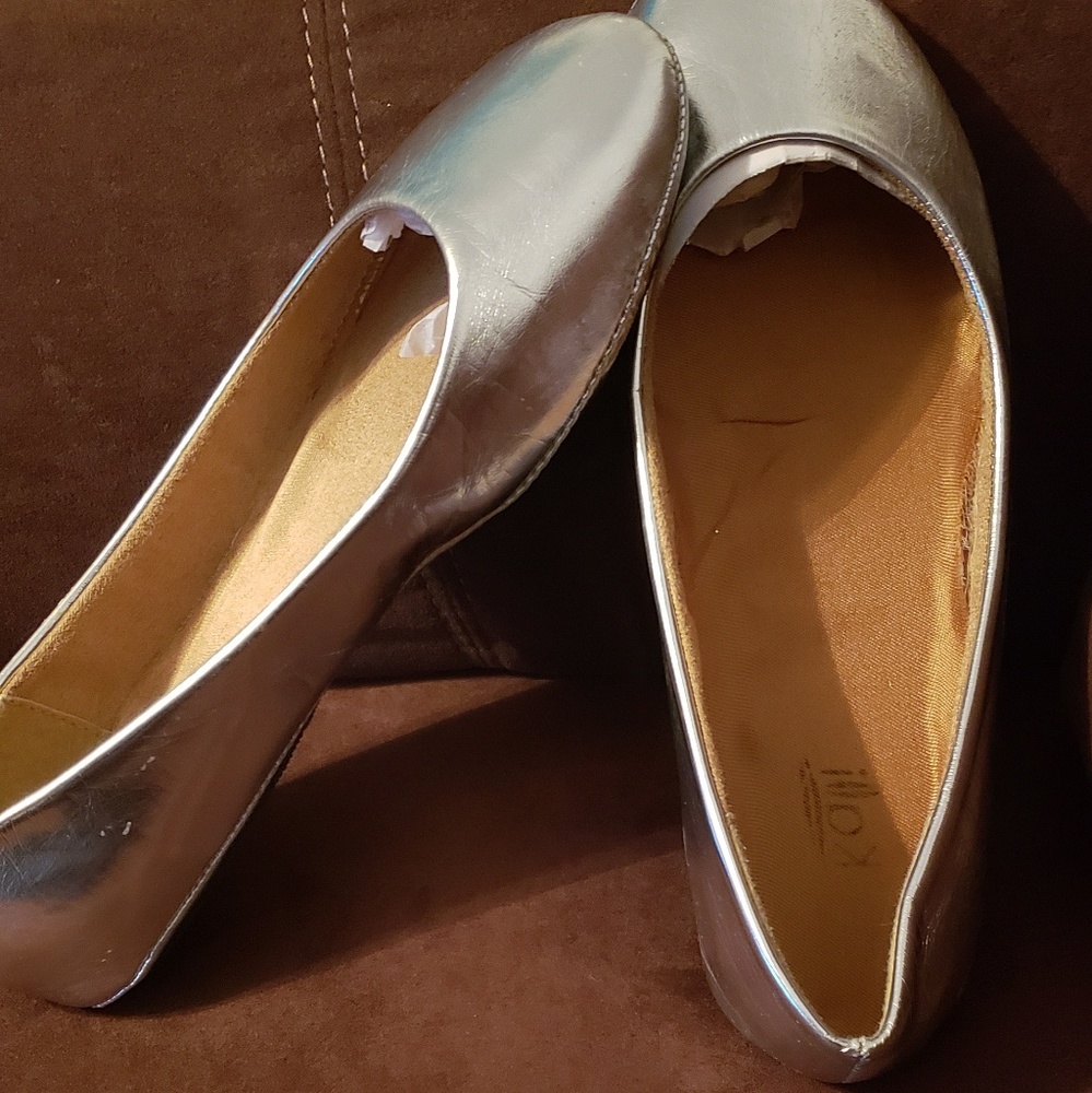Silver flats